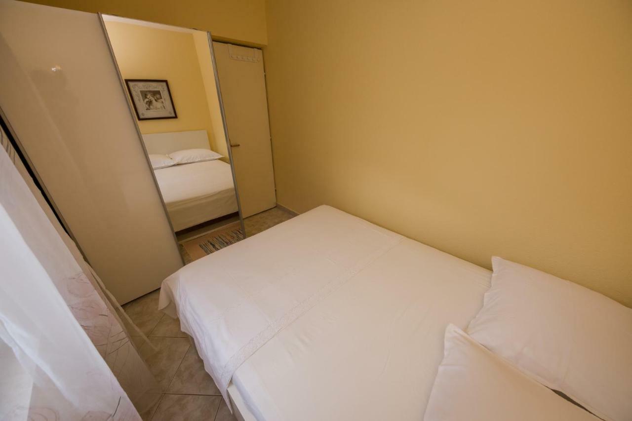 Apartments Mateo Трогір Екстер'єр фото